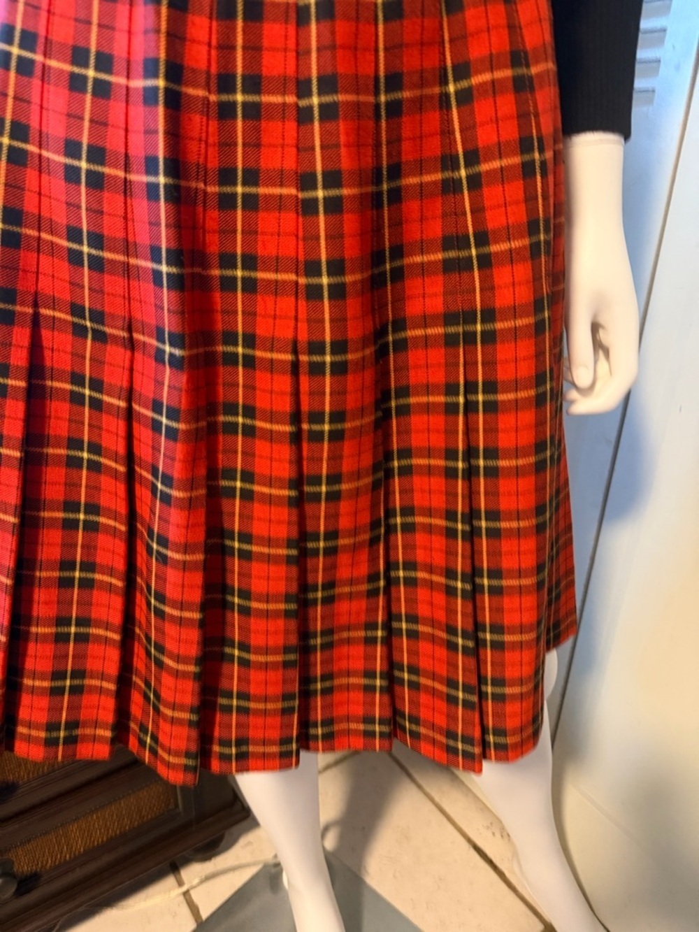 vintage Metro new york Red Plaid A-Line Skirt size 12 - Picture 3 of 9